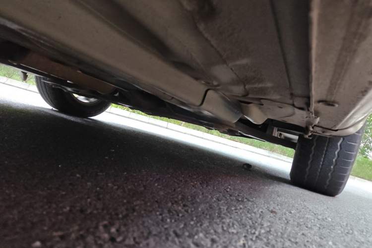 Used Buick Excelle 2011 1.6 LX-MT Chassis Front Right