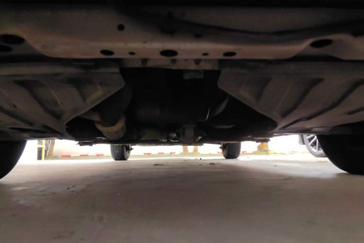 Used Buick Excelle 2011 1.6 LX-MT Chassis Front