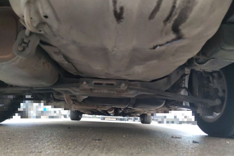 Used Buick Excelle 2011 1.6LX-AT Chassis Rear
