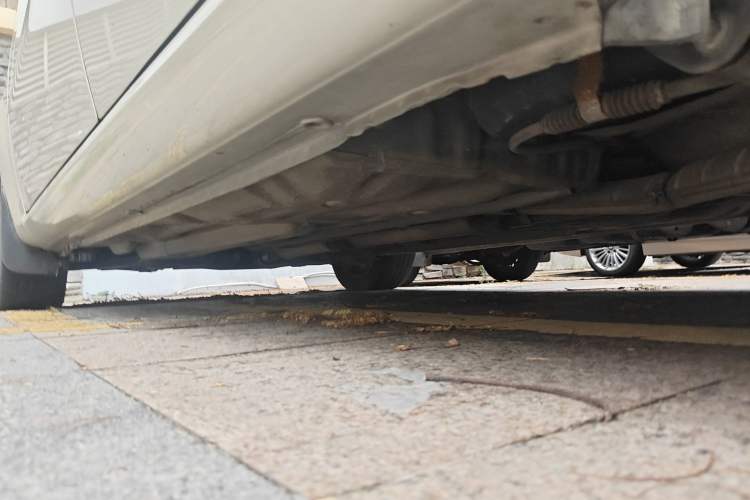 Used Buick Excelle 2011 1.6 LE-AT Chassis Rear Left
