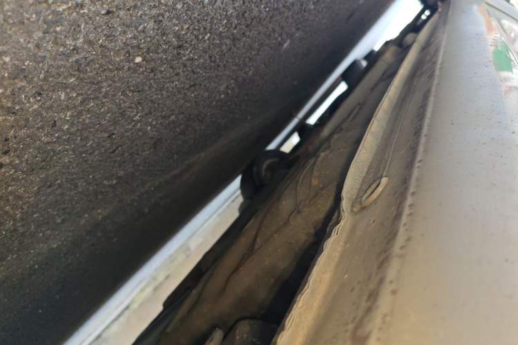 Used Buick Excelle 2011 1.6 LX-MT Chassis Rear Left
