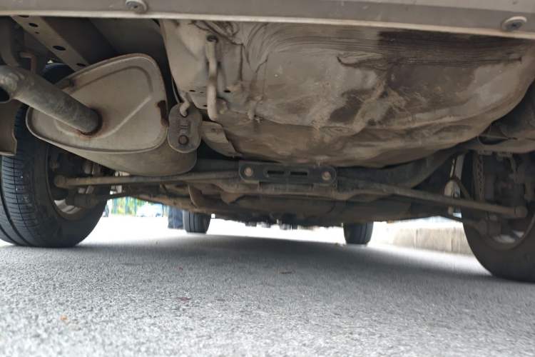 Used Buick Excelle 2011 1.6LX-AT Chassis Rear