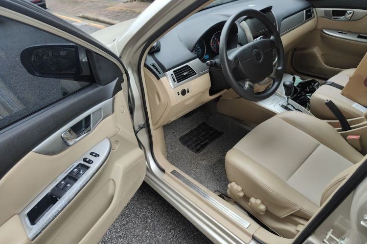 Used Buick Excelle 2011 1.6 LE-AT Driver Seat