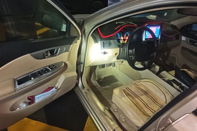 Used Buick Excelle 2011 1.6 LX-MT Driver Seat