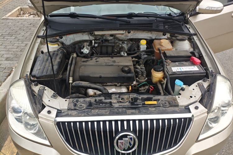 Used Buick Excelle 2011 1.6LX-AT Engine Bay