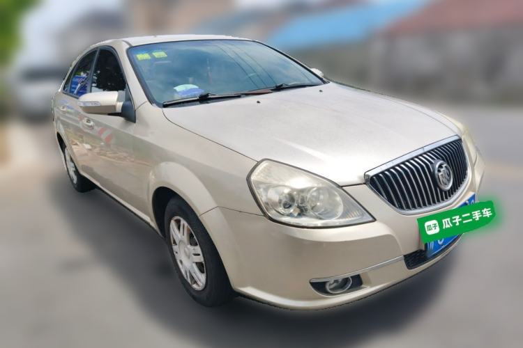 Used Buick Excelle 2011 1.6LX-AT Front Right 45 Deg