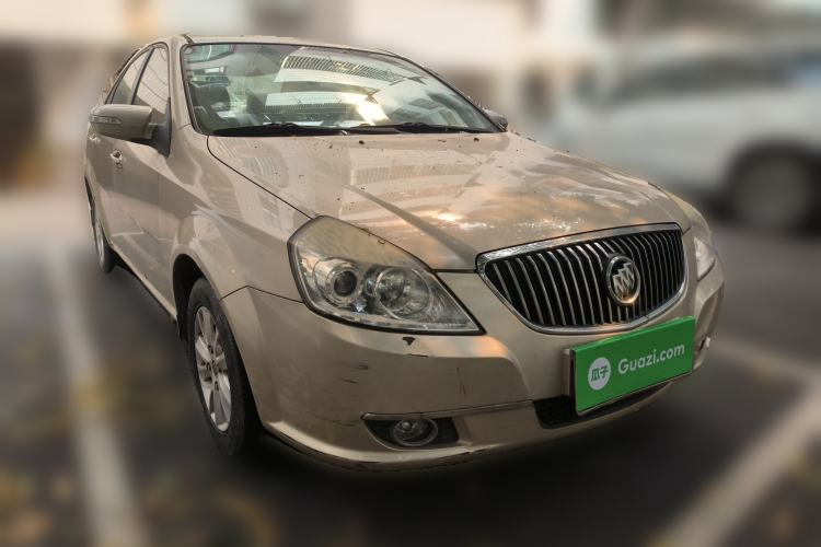 Used Buick Excelle 2011 1.6LX-AT Front Right 45 Deg