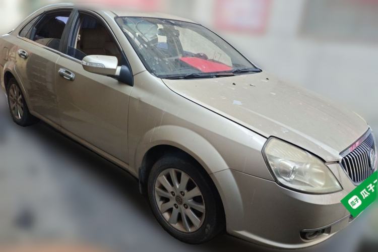 Used Buick Excelle 2011 1.6 LX-MT Front Right 45 Deg