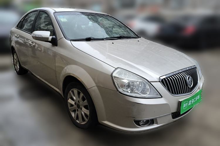 Used Buick Excelle 2011 1.6 LE-AT Front Right 45 Deg