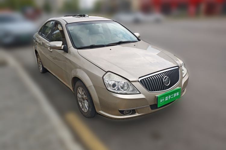 Used Buick Excelle 2011 1.6LX-AT Front Right 45 Deg