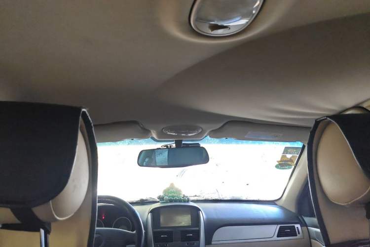 Used Buick Excelle 2011 1.6LX-AT Headliner