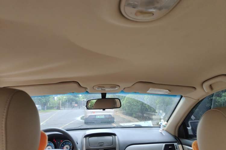 Used Buick Excelle 2011 1.6 LE-AT Headliner