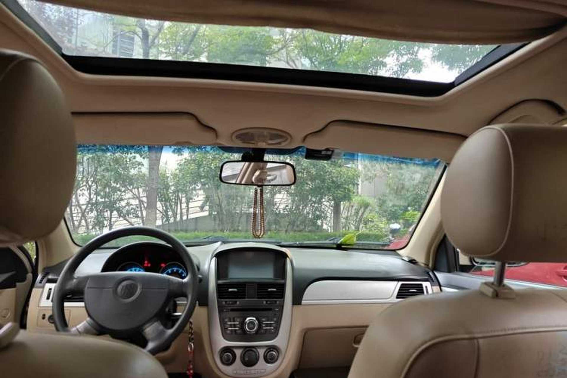 Used Buick Excelle 2011 1.6 LX-MT Headliner