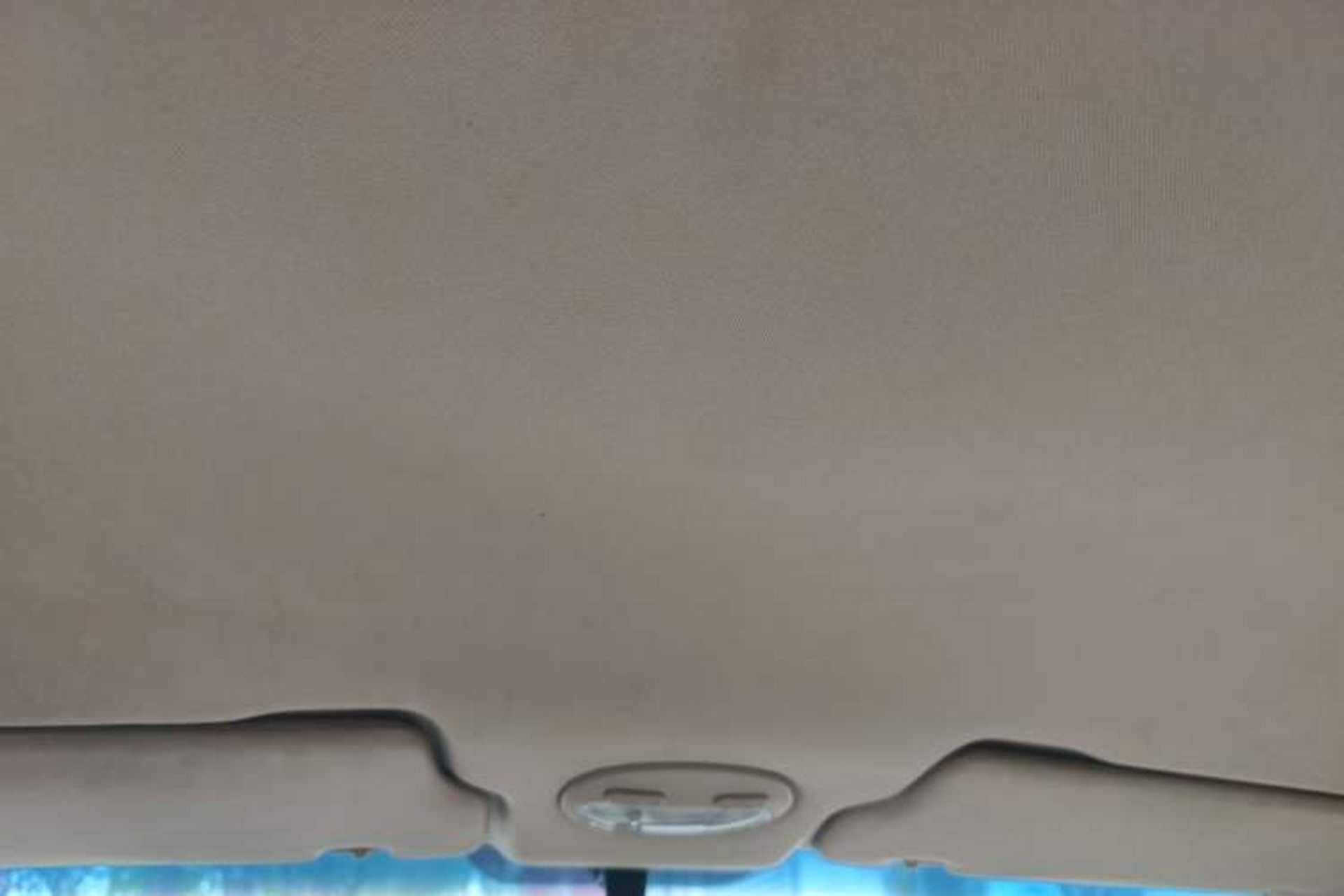 Used Buick Excelle 2011 1.6LX-AT Headliner
