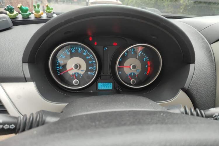 Used Buick Excelle 2011 1.6 LE-AT Instrument Cluster