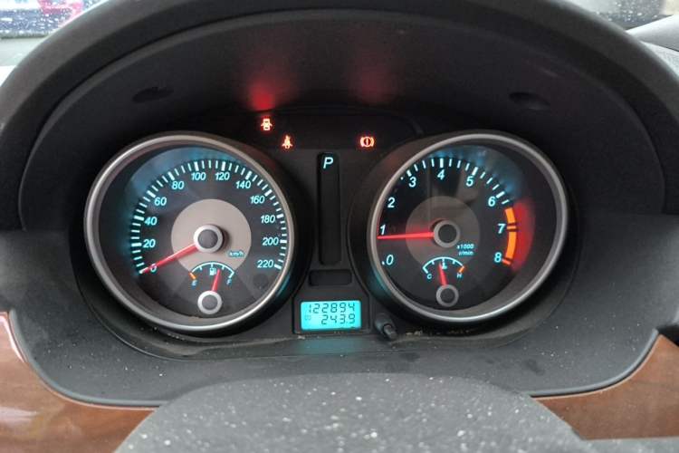 Used Buick Excelle 2011 1.6 LE-AT Instrument Cluster