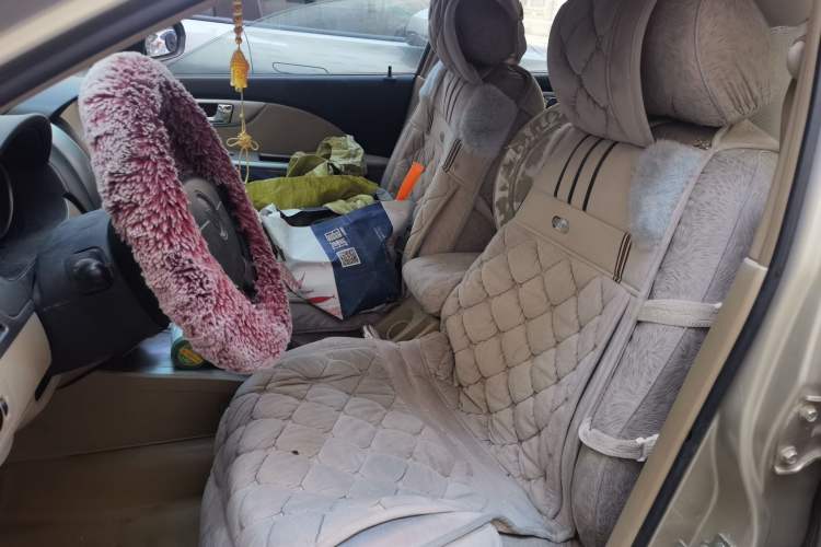 Used Buick Excelle 2011 1.6 LX-MT Left Front Seat