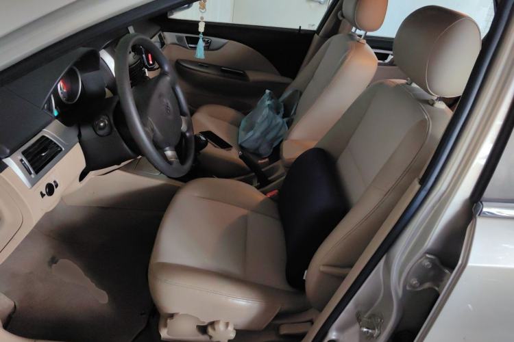 Used Buick Excelle 2011 1.6 LX-MT Left Front Seat