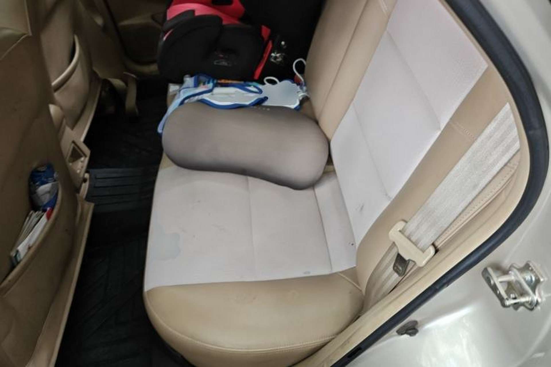 Used Buick Excelle 2011 1.6 LX-MT Left Rear Seat