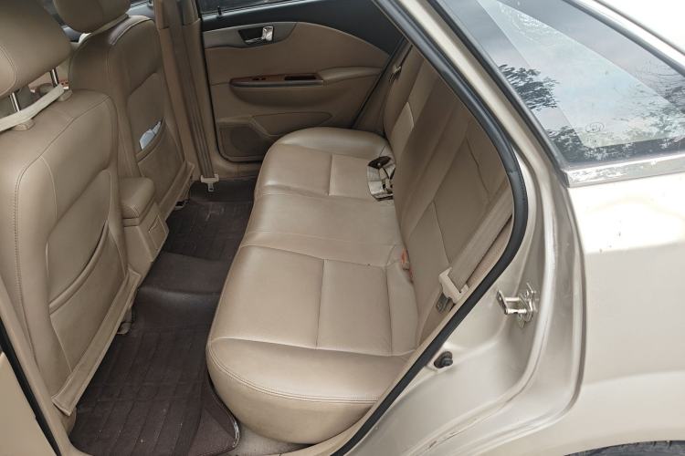 Used Buick Excelle 2011 1.6 LE-AT Left Rear Seat