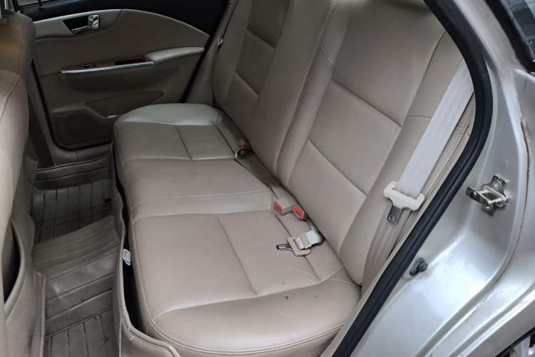 Used Buick Excelle 2011 1.6 LE-AT Left Rear Seat