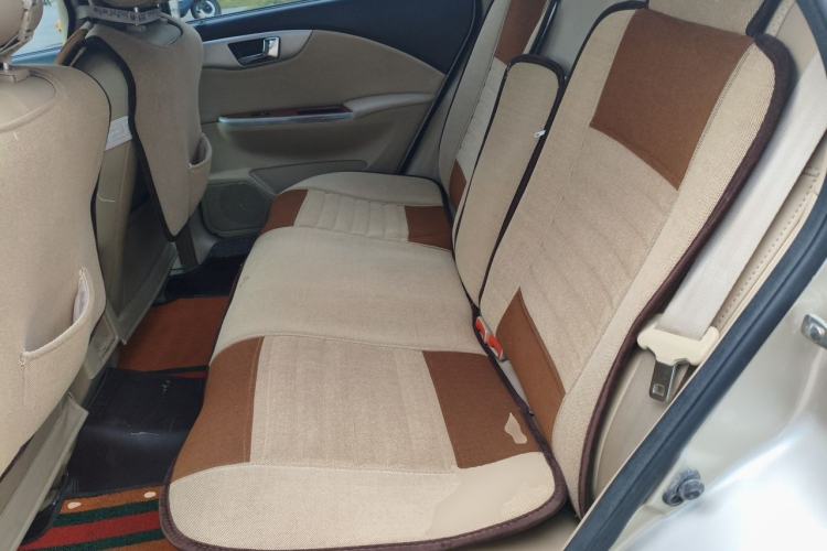 Used Buick Excelle 2011 1.6 LE-AT Left Rear Seat