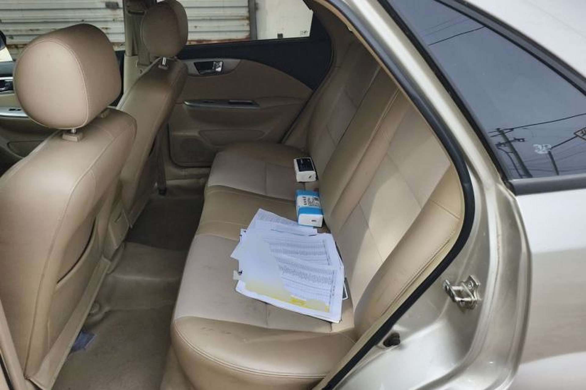 Used Buick Excelle 2011 1.6LX-AT Left Rear Seat
