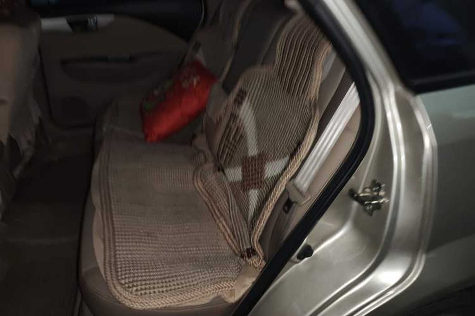 Used Buick Excelle 2011 1.6LX-AT Left Rear Seat