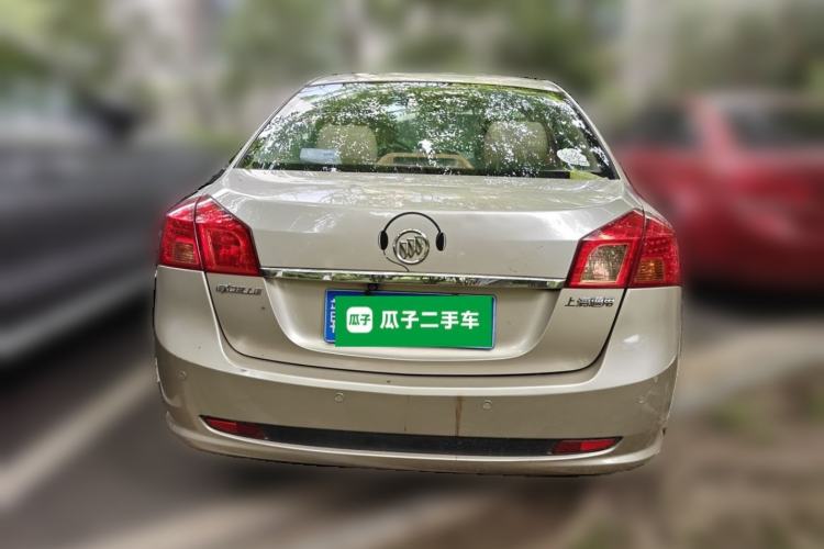 Used Buick Excelle 2011 1.6 LX-MT Rear