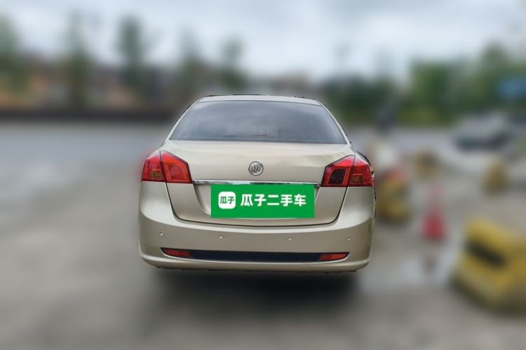 Used Buick Excelle 2011 1.6 LE-AT Rear