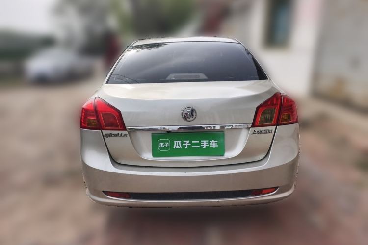 Used Buick Excelle 2011 1.6LX-AT Rear