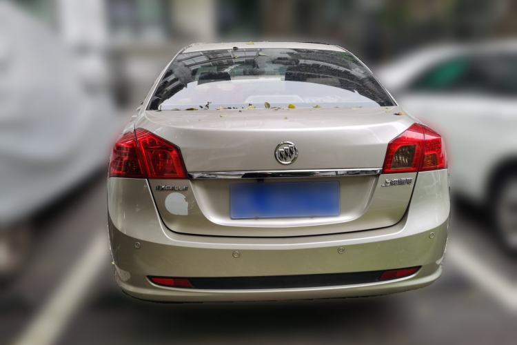 Used Buick Excelle 2011 1.6LX-AT Rear