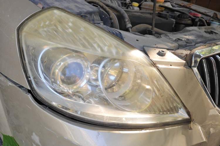 Used Buick Excelle 2011 1.6LX-AT Right Front Headlight