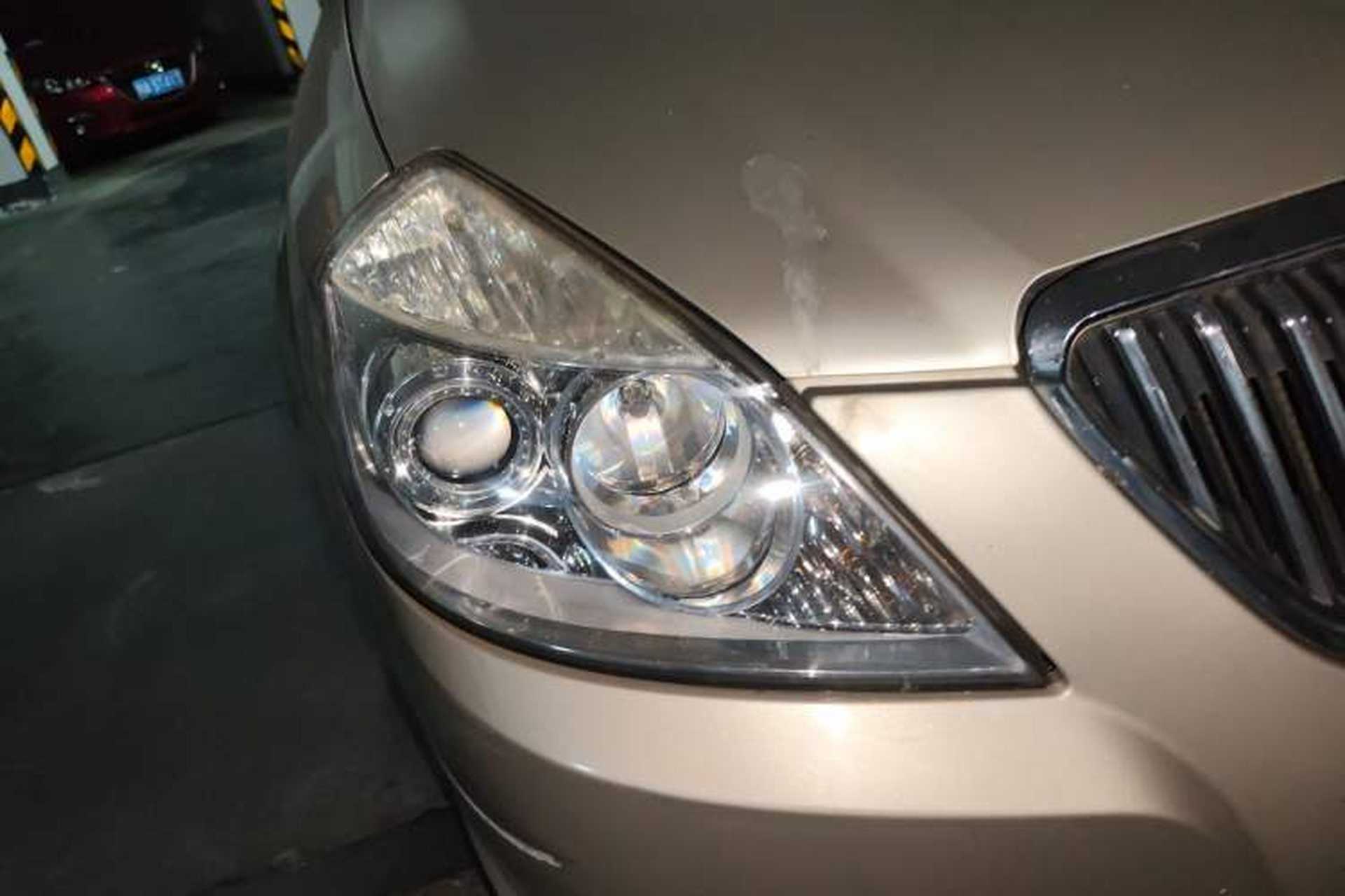 Used Buick Excelle 2011 1.6LX-AT Right Front Headlight