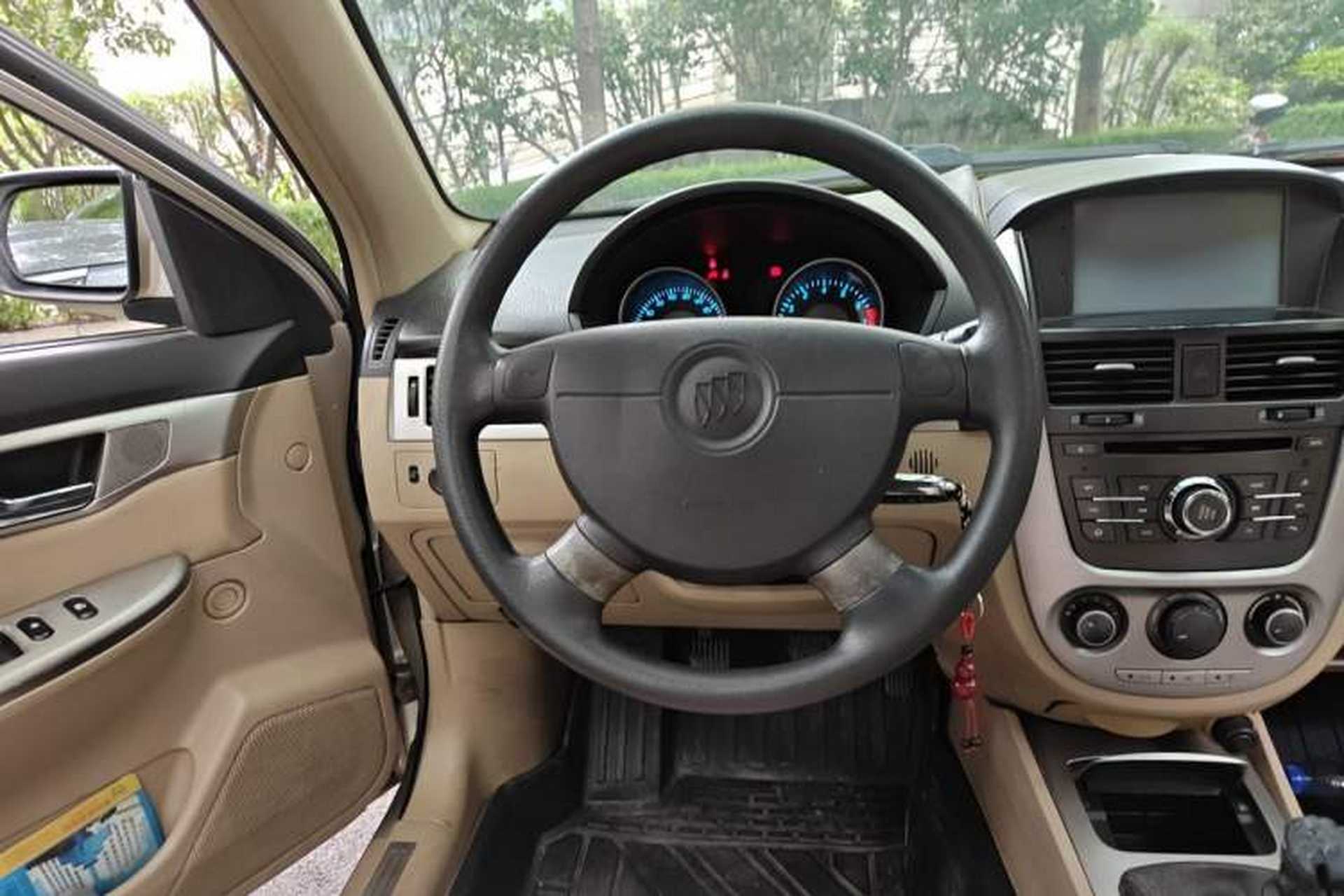 Used Buick Excelle 2011 1.6 LX-MT Steering Wheel