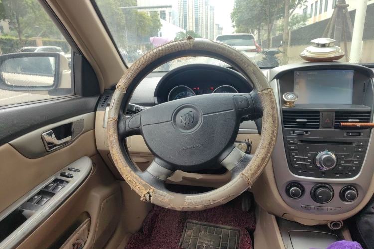 Used Buick Excelle 2011 1.6 LX-MT Steering Wheel