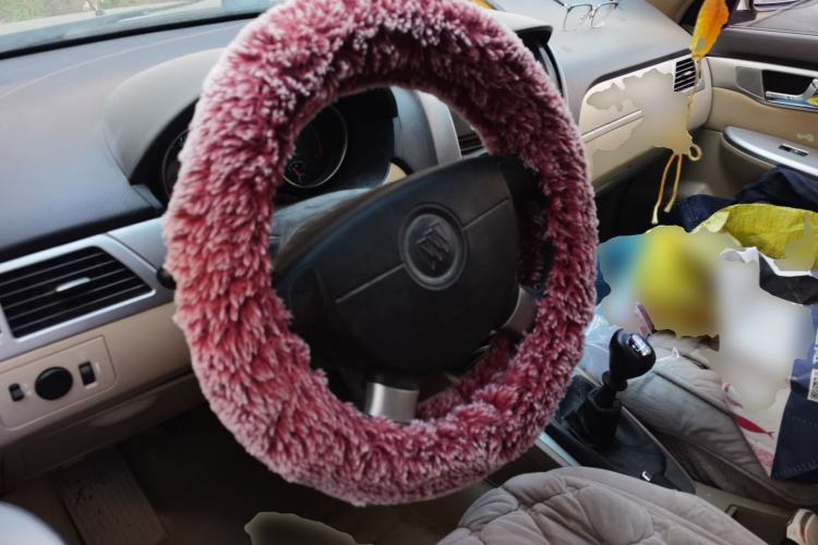 Used Buick Excelle 2011 1.6 LX-MT Steering Wheel