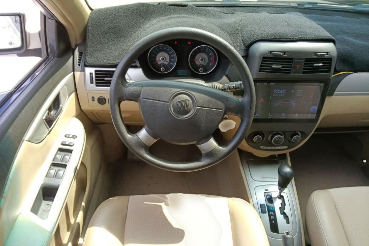 Used Buick Excelle 2011 1.6LX-AT Steering Wheel