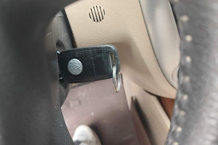 Used Buick Excelle 2011 1.6 LE-AT Vehicle Key
