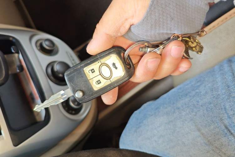 Used Buick Excelle 2011 1.6 LX-MT Vehicle Key