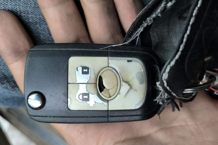 Used Buick Excelle 2011 1.6 LE-AT Vehicle Key