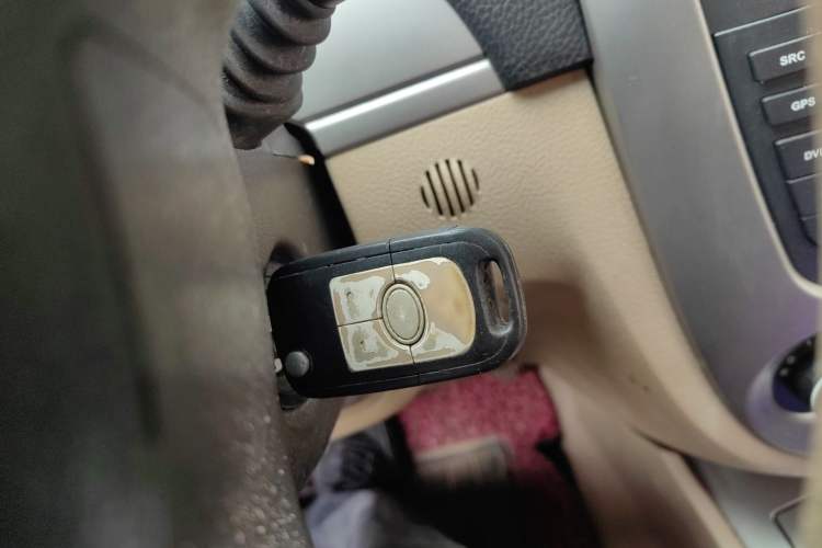 Used Buick Excelle 2011 1.6 LX-MT Vehicle Key