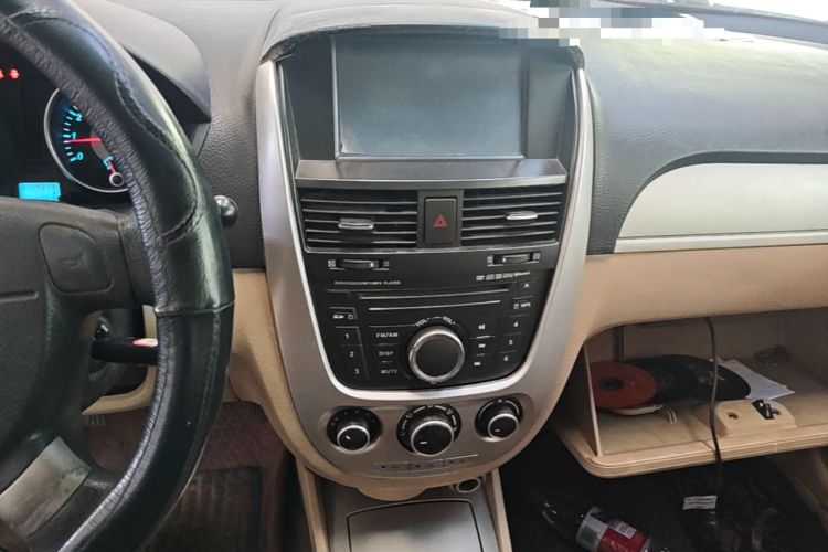 Used Buick Excelle 2013 1.5L Manual Classic Model Audio And AC Panel