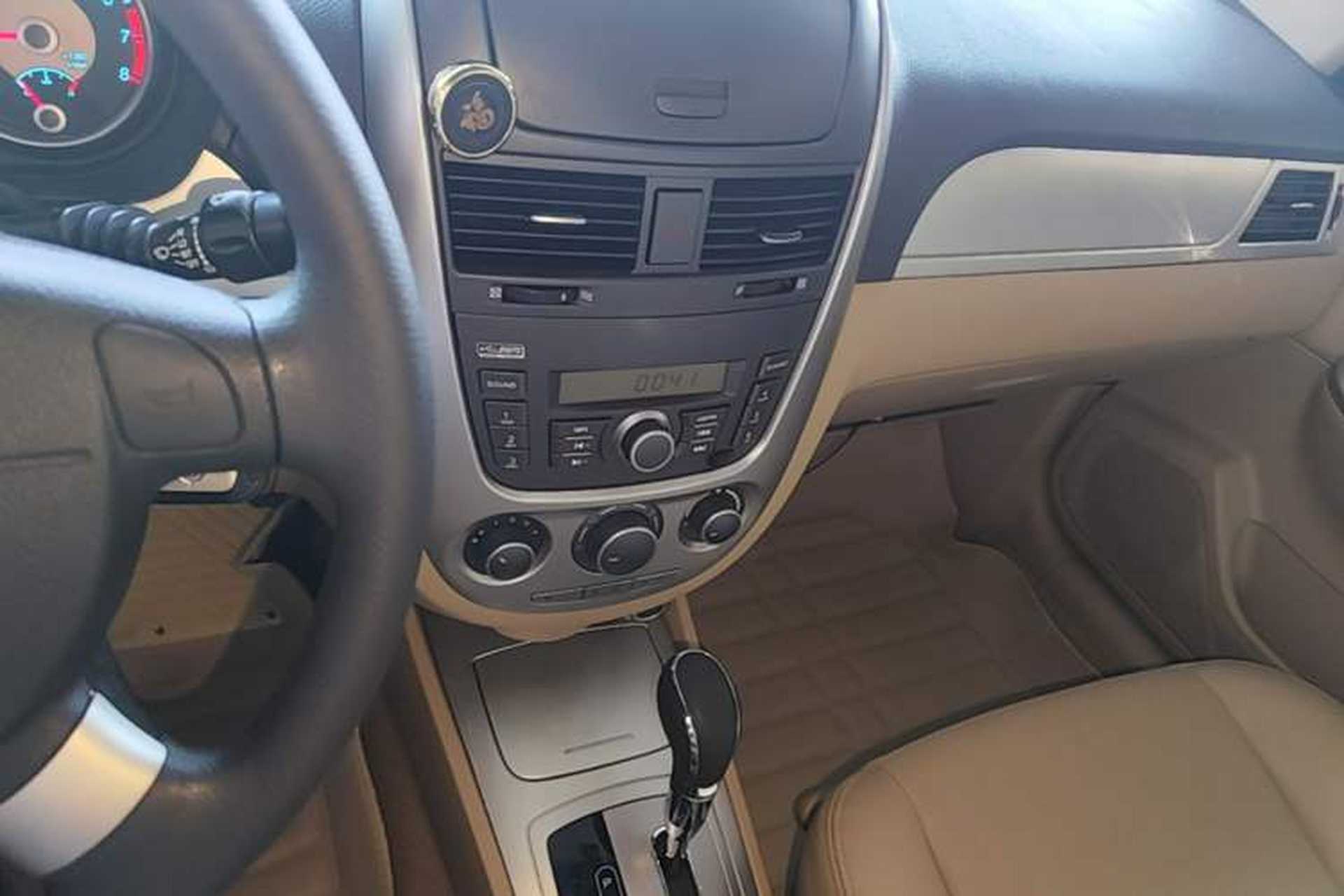 Used Buick Excelle 2013 1.5L Automatic Classic Model Audio And AC Panel