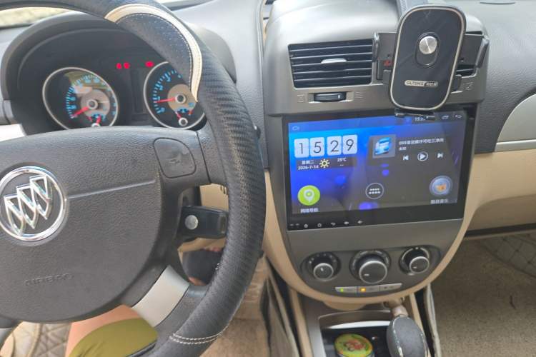Used Buick Excelle 2013 1.5L Automatic Classic Model Audio And AC Panel