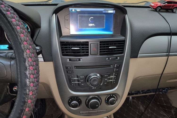 Used Buick Excelle 2013 1.5L Manual Classic Model Audio And AC Panel
