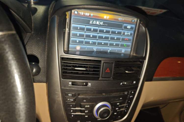 Used Buick Excelle 2013 1.5L Automatic Luxury Model Audio And AC Panel