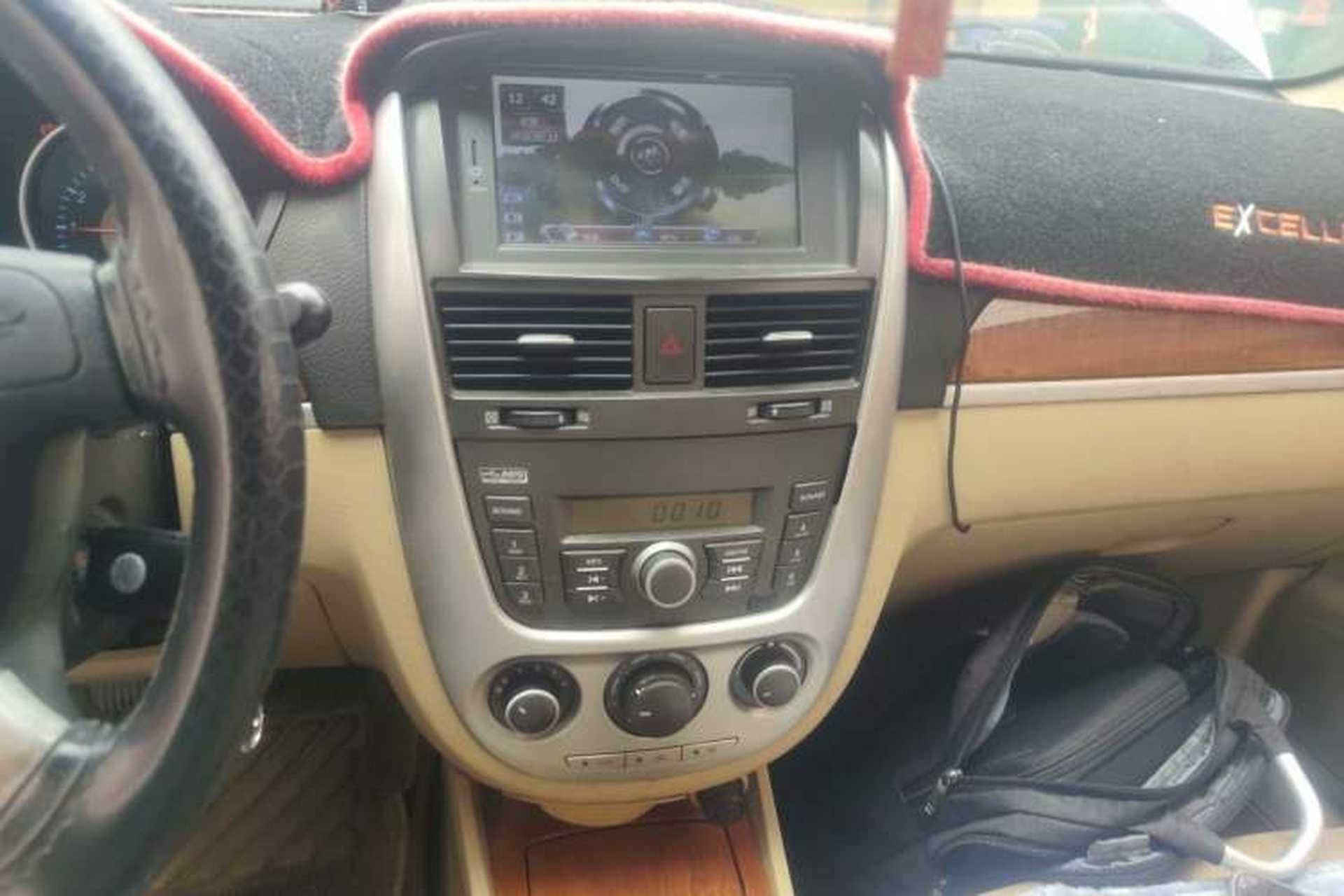 Used Buick Excelle 2013 1.5L Manual Luxury Model Audio And AC Panel
