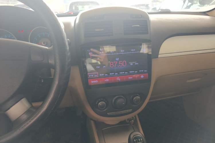 Used Buick Excelle 2013 1.5L Manual Classic Model Audio And AC Panel
