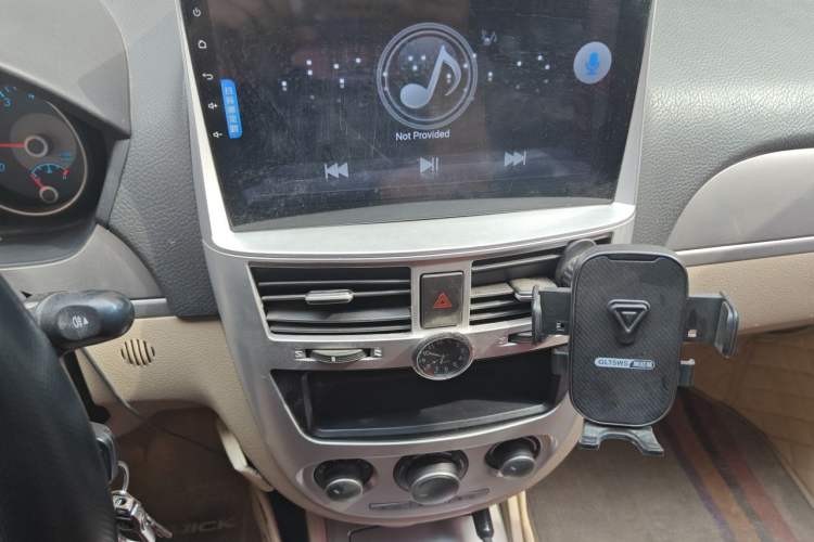 Used Buick Excelle 2013 1.5L Manual Classic Model Audio And AC Panel